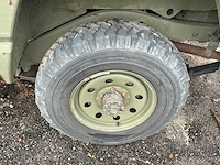 1985 nissan ml-6 personenauto - afbeelding 11 van  28