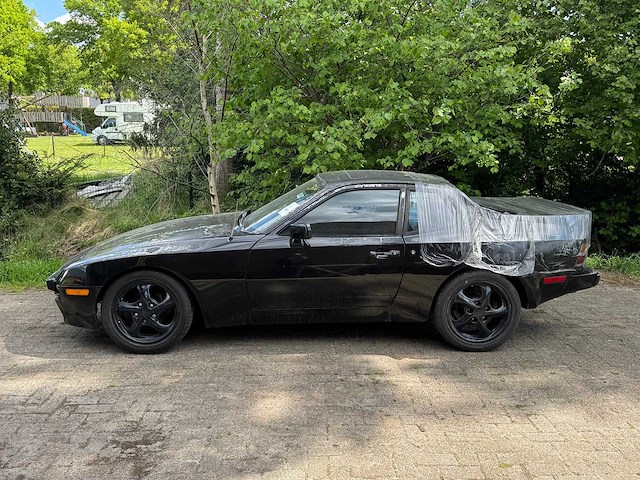 1985 porsche 944 - afbeelding 3 van  10