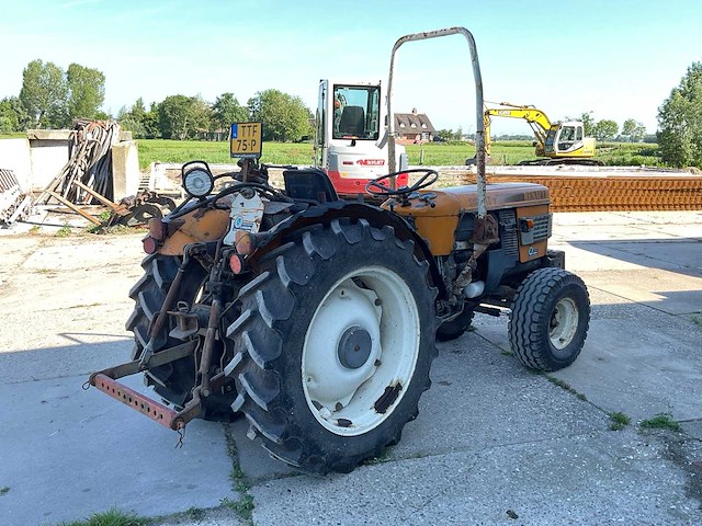 1985 renault 32-60v oldtimer smalspoor tractor - afbeelding 9 van  15