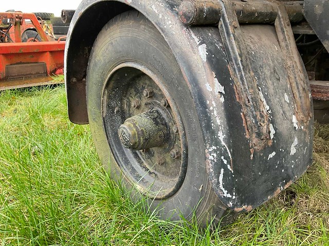 1985 renova aanhangwagen met afzetbak - afbeelding 2 van  14