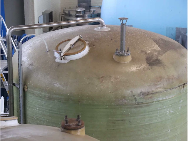 1985 staffelstein verticale opslagtank (12500liter) (2x) - afbeelding 6 van  8