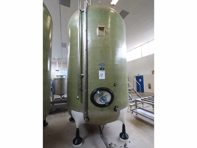 1985 staffelstein verticale opslagtank (12500liter) (2x) - afbeelding 4 van  7