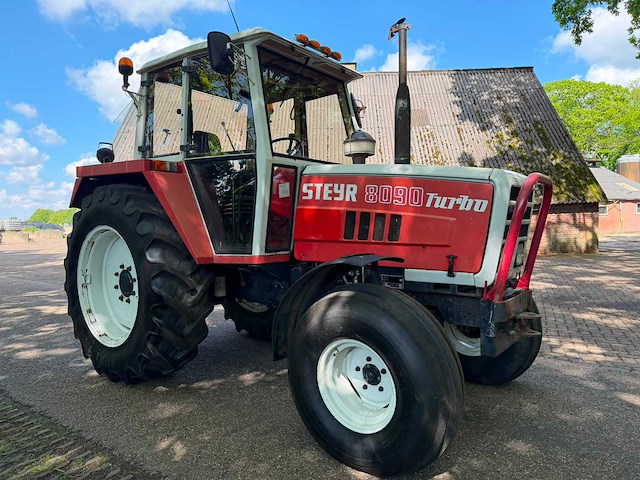 1985 steyr 8090 turbo tweewielaangedreven landbouwtractor - afbeelding 3 van  8