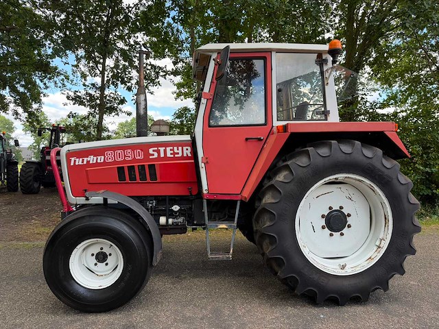1985 steyr 8090 turbo tweewielaangedreven landbouwtractor - afbeelding 4 van  9