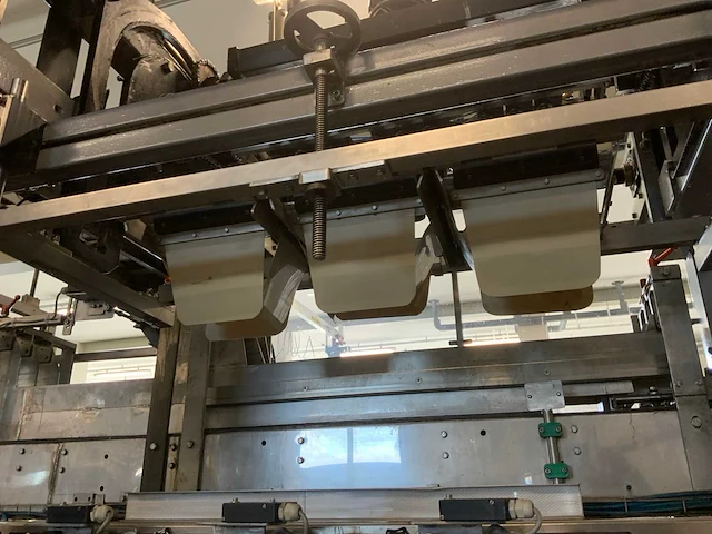 1985 stork packo sim1000 flessen inpakmachine - afbeelding 18 van  23