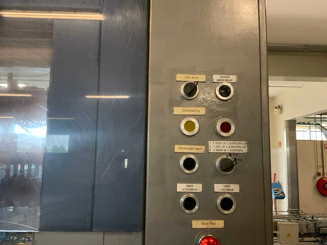1985 stork packo sim1000 flessen inpakmachine - afbeelding 20 van  23