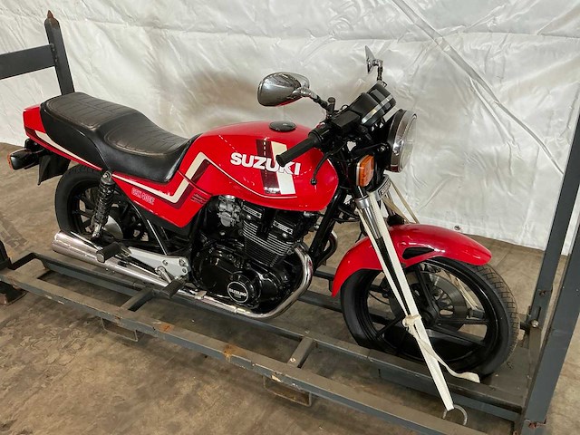 1985 suzuki tour gsx 400e motorfiets - afbeelding 1 van  7