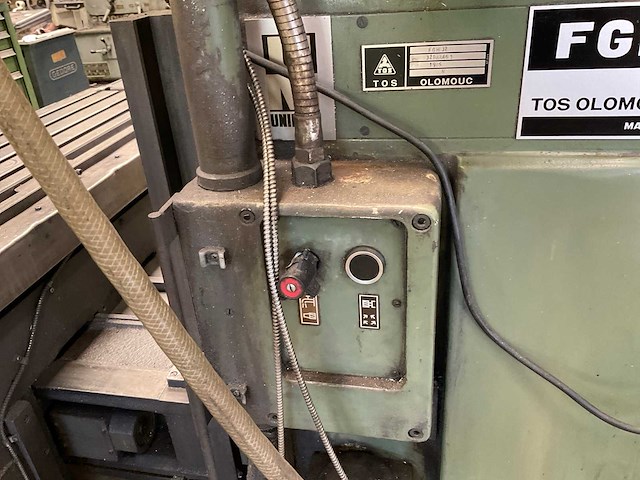 1985 tos olomouc fgh32 bedfreesmachine - afbeelding 6 van  25
