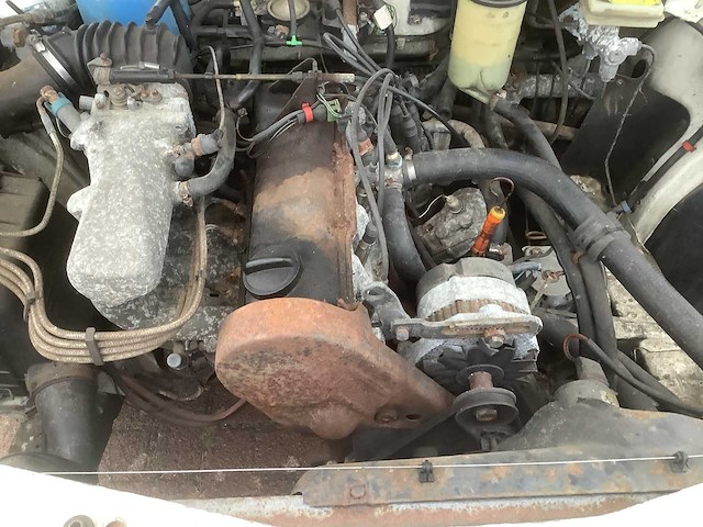 1986 audi 100 1.8 oldtimer - afbeelding 8 van  8