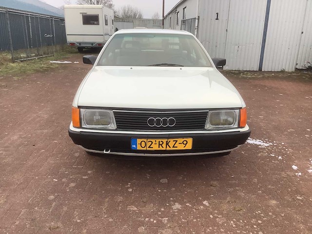 1986 audi 100 1.8 oldtimer - afbeelding 12 van  14