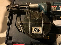 1986 bosch 1413 spijkerpistool - afbeelding 2 van  4