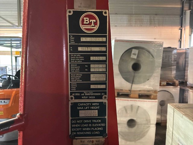 1986 bt btrt 2000 reach truck - afbeelding 11 van  19