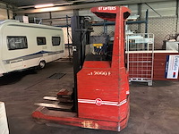 1986 bt btrt 2000 reach truck - afbeelding 18 van  19