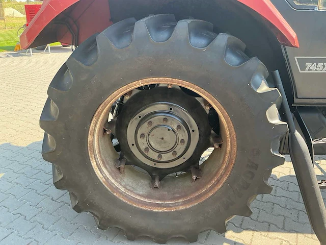 1986 case 745 xl oldtimer tractor - afbeelding 12 van  24