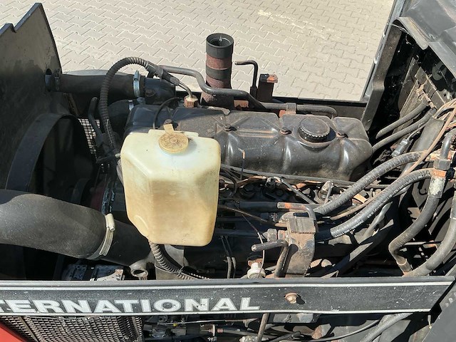 1986 case 745 xl oldtimer tractor - afbeelding 7 van  24