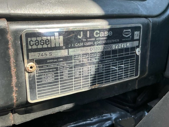 1986 case 745 xl oldtimer tractor - afbeelding 17 van  24