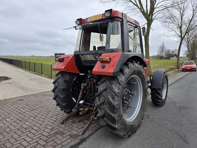 1986 case ih 856xl overgangsmodel vierwielaangedreven landbouwtractor - afbeelding 1 van  18