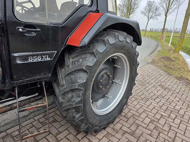 1986 case ih 856xl overgangsmodel vierwielaangedreven landbouwtractor - afbeelding 4 van  18