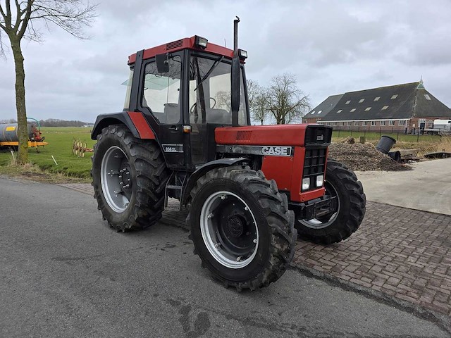 1986 case ih 856xl overgangsmodel vierwielaangedreven landbouwtractor - afbeelding 16 van  18