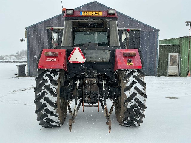 1986 case international 1056xl vierwielaangedreven landbouwtractor - afbeelding 3 van  32