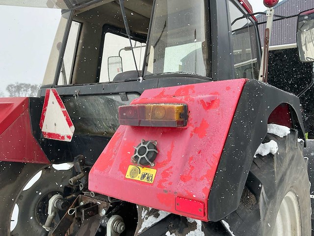 1986 case international 1056xl vierwielaangedreven landbouwtractor - afbeelding 14 van  32