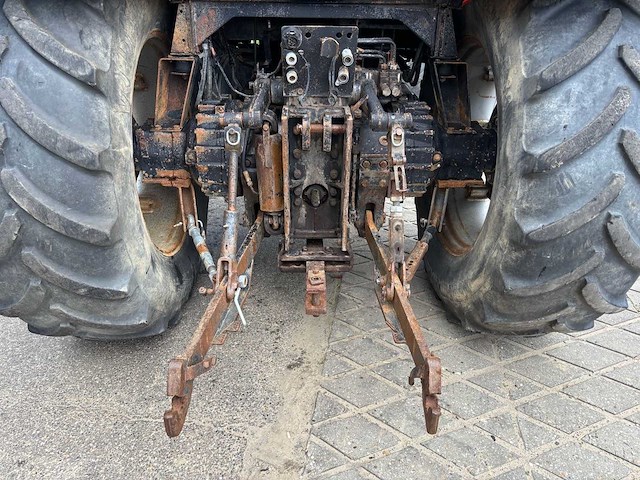 1986 case international 1455 xl - vierwielaangedreven landbouwtractor - afbeelding 12 van  19