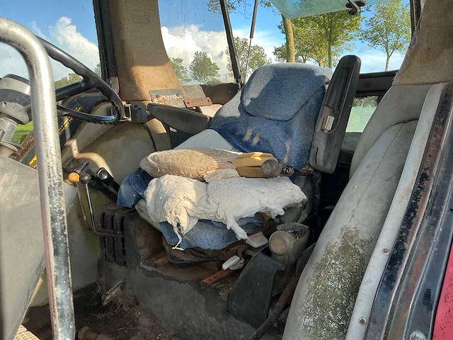 1986 case international 585xl tweewielaangedreven landbouwtractor - afbeelding 6 van  21