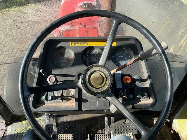 1986 case international 585xl tweewielaangedreven landbouwtractor - afbeelding 7 van  16