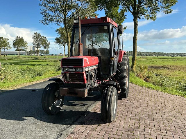 1986 case international 585xl tweewielaangedreven landbouwtractor - afbeelding 10 van  16