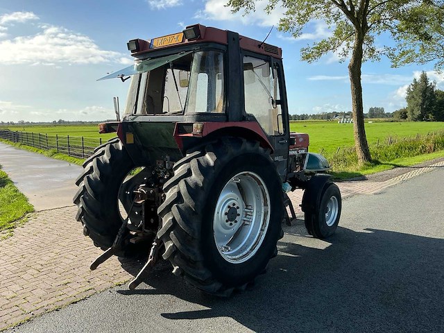 1986 case international 585xl tweewielaangedreven landbouwtractor - afbeelding 15 van  16