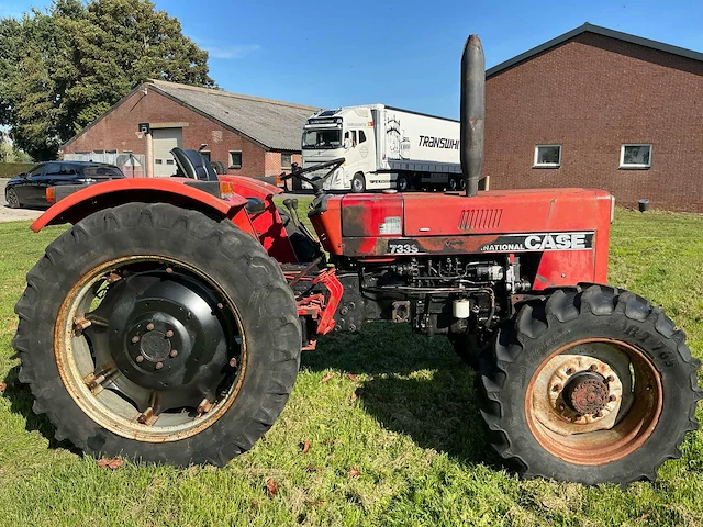 1986 case international 733s oldtimer tractor - afbeelding 16 van  23