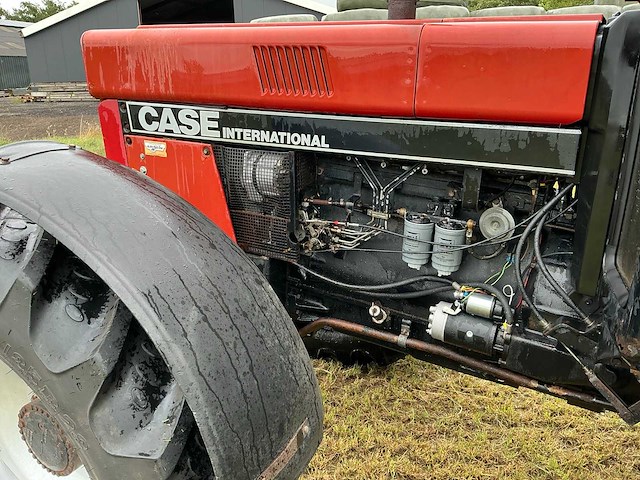 1986 case international 956xl vierwielaangedreven landbouwtractor - afbeelding 4 van  30