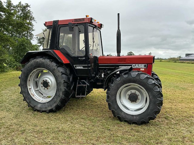 1986 case international 956xl vierwielaangedreven landbouwtractor - afbeelding 26 van  30