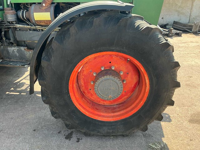 1986 fendt favorit 612 lsa vierwielaangedreven landbouwtractor - afbeelding 26 van  43