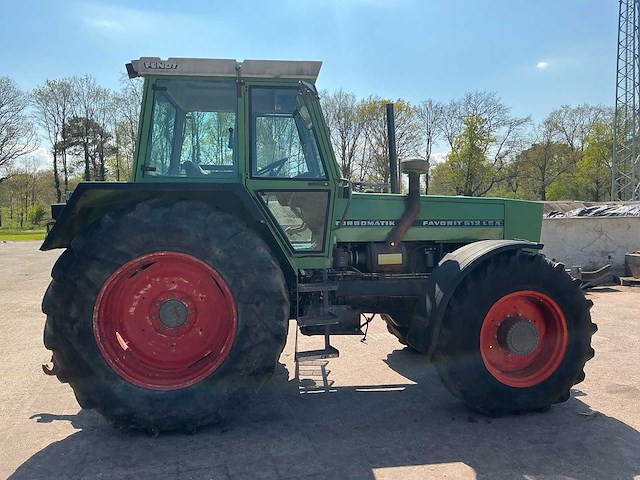 1986 fendt favorit 612 lsa vierwielaangedreven landbouwtractor - afbeelding 41 van  43