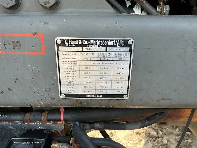 1986 fendt turbomatik favorit 610ls vierwielaangedreven landbouwtractor - afbeelding 2 van  23