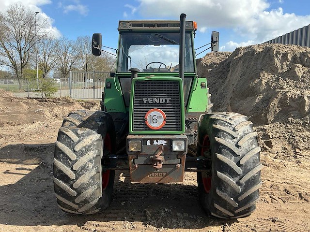 1986 fendt turbomatik favorit 610ls vierwielaangedreven landbouwtractor - afbeelding 3 van  23