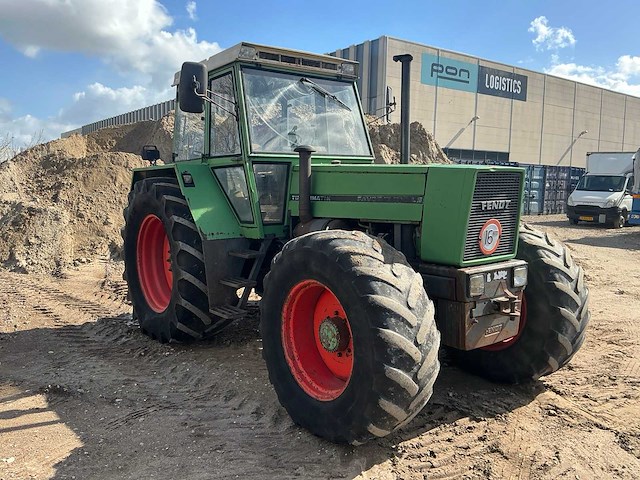 1986 fendt turbomatik favorit 610ls vierwielaangedreven landbouwtractor - afbeelding 4 van  23