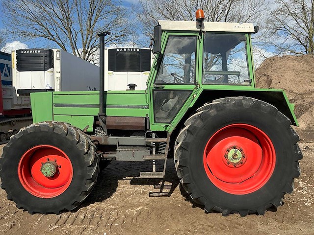 1986 fendt turbomatik favorit 610ls vierwielaangedreven landbouwtractor - afbeelding 21 van  23