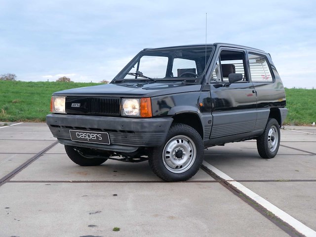 1986 fiat panda 4x4 45 cl personenauto - afbeelding 1 van  3