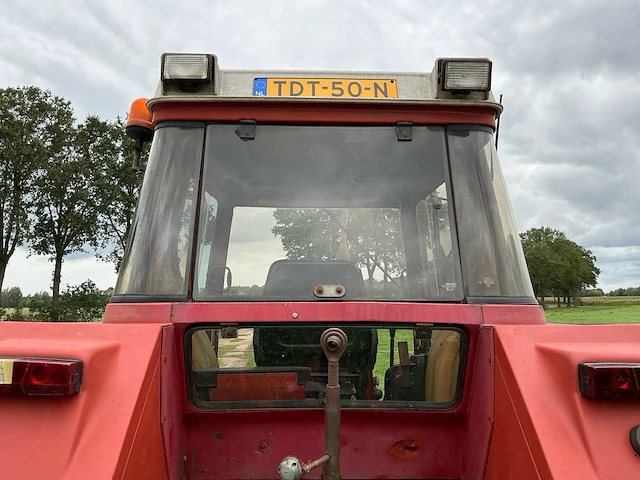 1986 international 745xl ergo-s tweewielaangedreven landbouwtractor - afbeelding 16 van  43