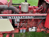 1986 international 745xl ergo-s tweewielaangedreven landbouwtractor - afbeelding 38 van  43