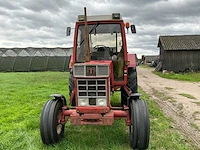 1986 international 745xl ergo-s tweewielaangedreven landbouwtractor - afbeelding 8 van  43