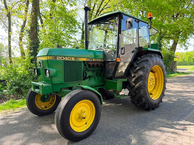 1986 john deere 2040s tweewielaangedreven landbouwtractor - afbeelding 1 van  9