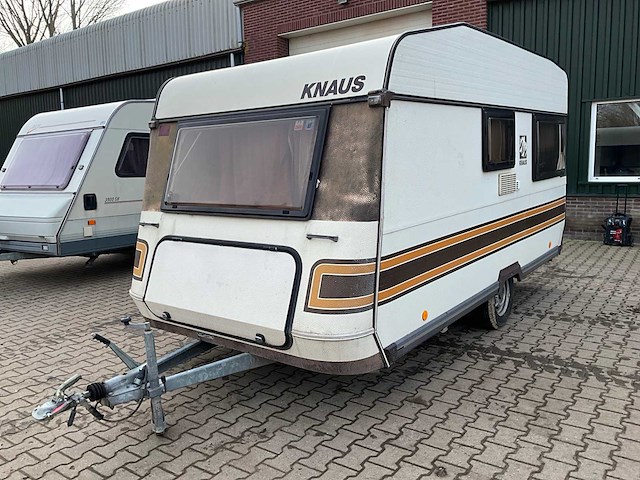 1986 knaus azur 380 caravan - afbeelding 16 van  24