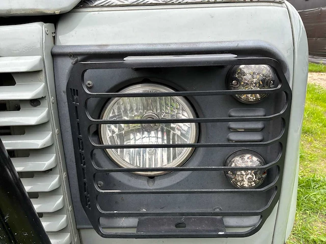 1986 land rover defender pick-up 110 personenauto - afbeelding 19 van  36