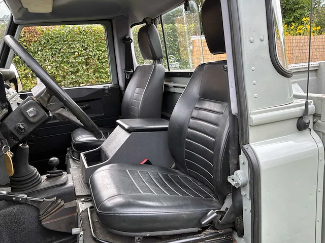 1986 land rover defender pick-up 110 personenauto - afbeelding 9 van  36