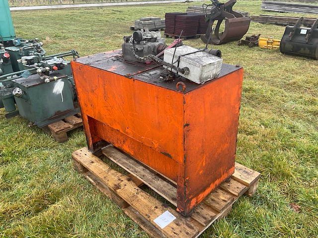 1986 leistritz hyzt,132,22-2 hydraulisch aggregaat - afbeelding 3 van  8