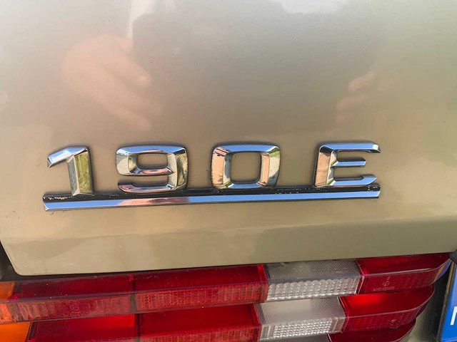 1986 mercedes-benz 190e oldtimer - afbeelding 11 van  63