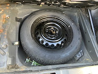 1986 mercedes-benz 190e oldtimer - afbeelding 38 van  63